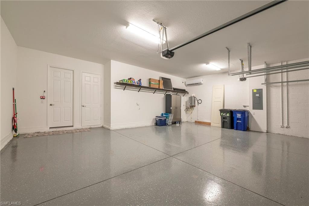 13528 Blue Bay CIR-27