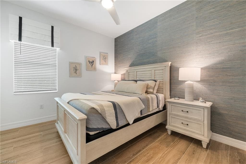 13528 Blue Bay CIR-19