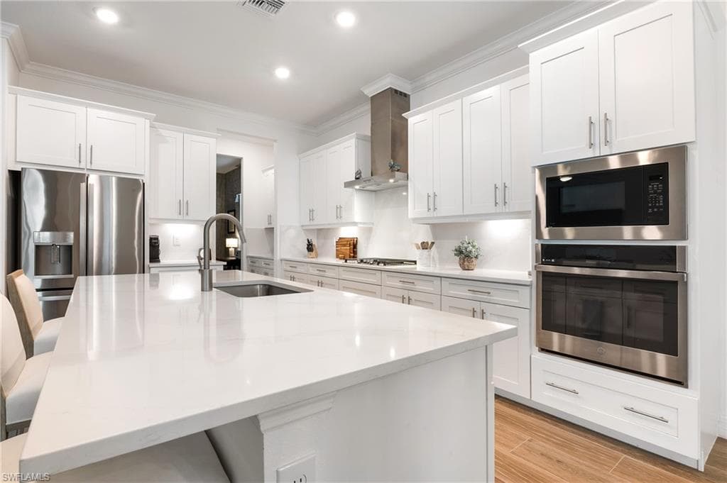 13528 Blue Bay CIR-8