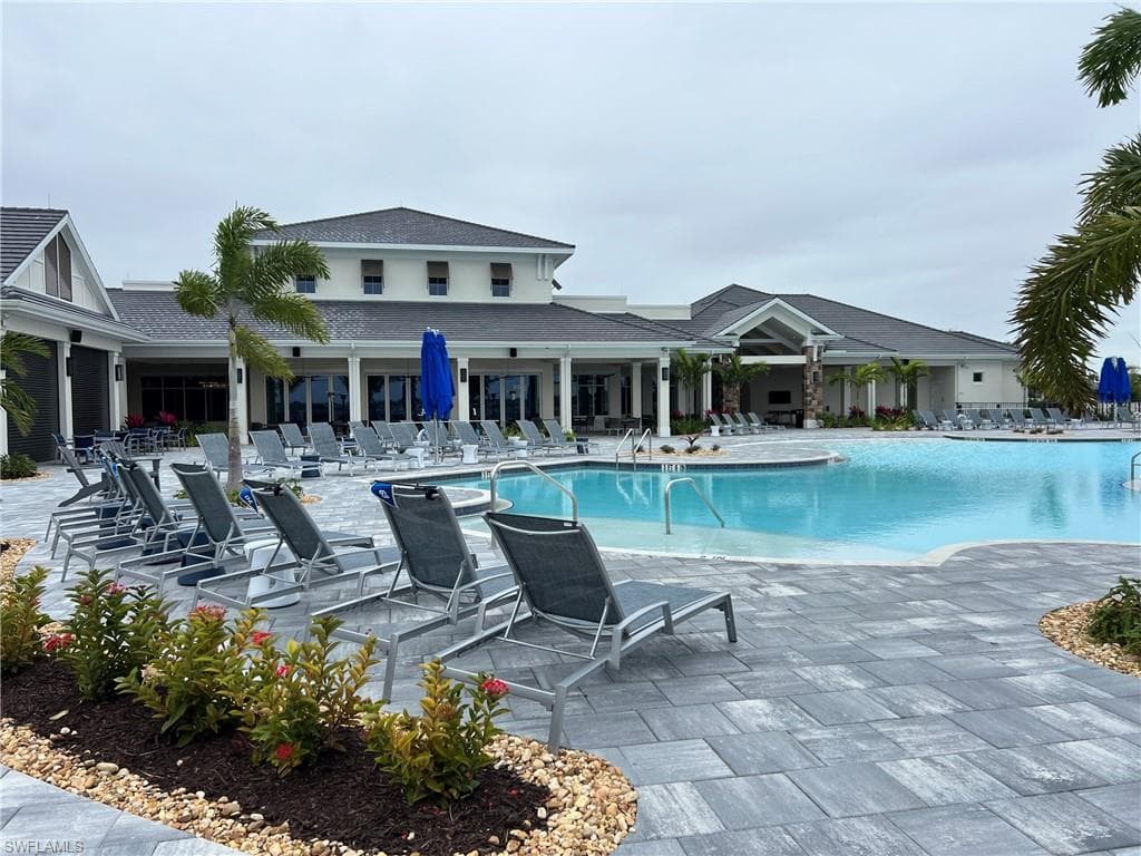 13528 Blue Bay CIR-39
