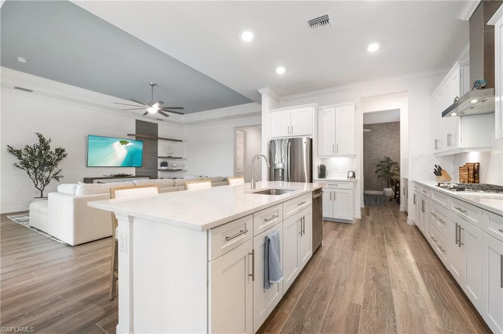 13528 Blue Bay CIR-7