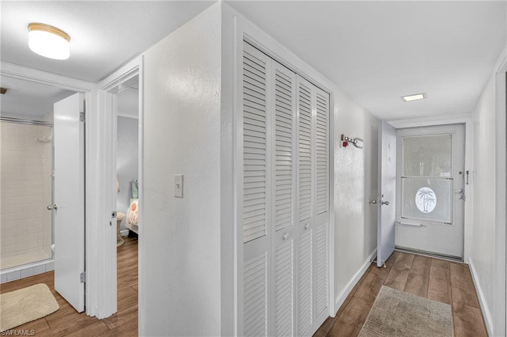 2244 Winkler AVE 301-25