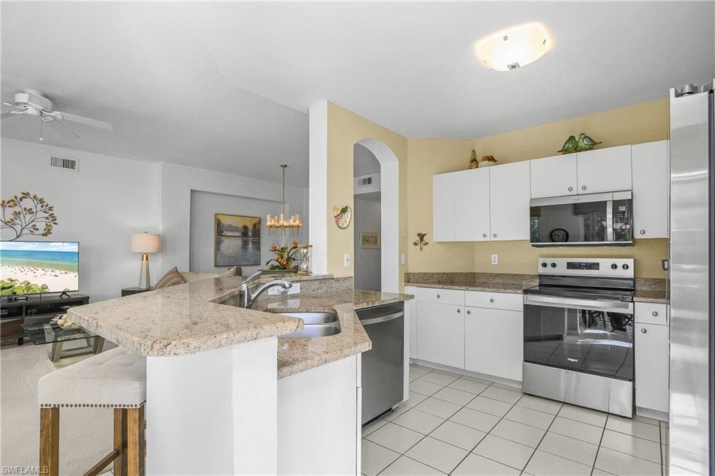 22992 Lone Oak DR-6