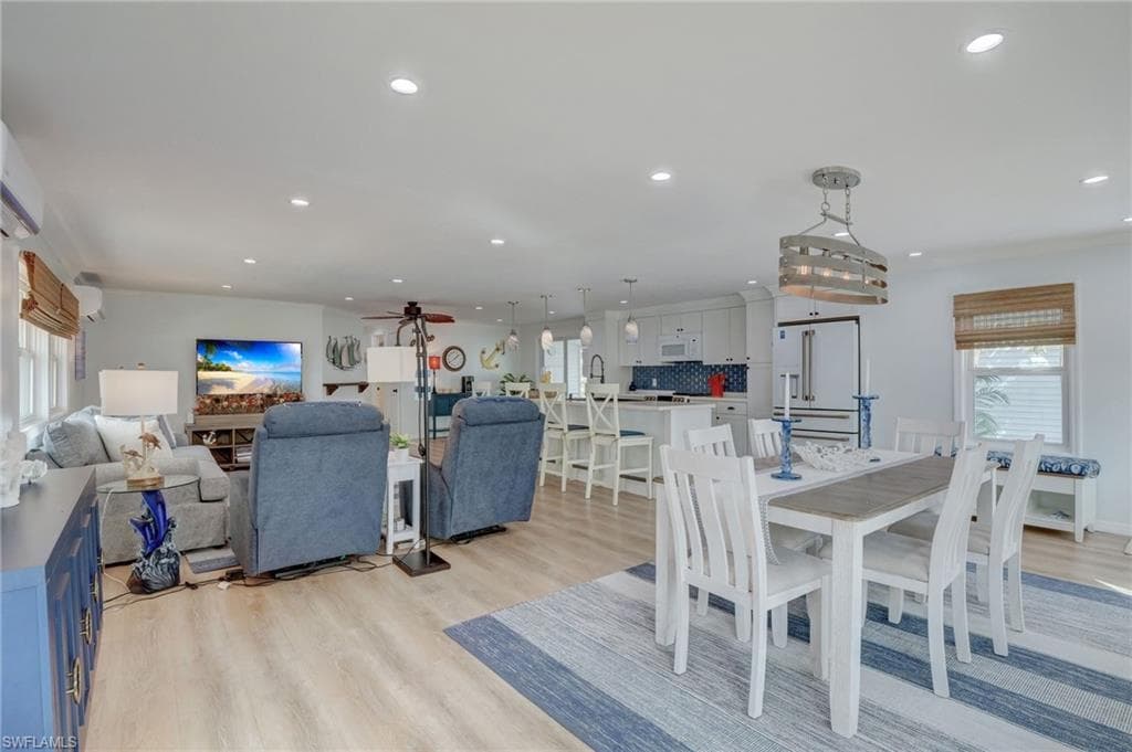 5554 Sir Walter WAY-13
