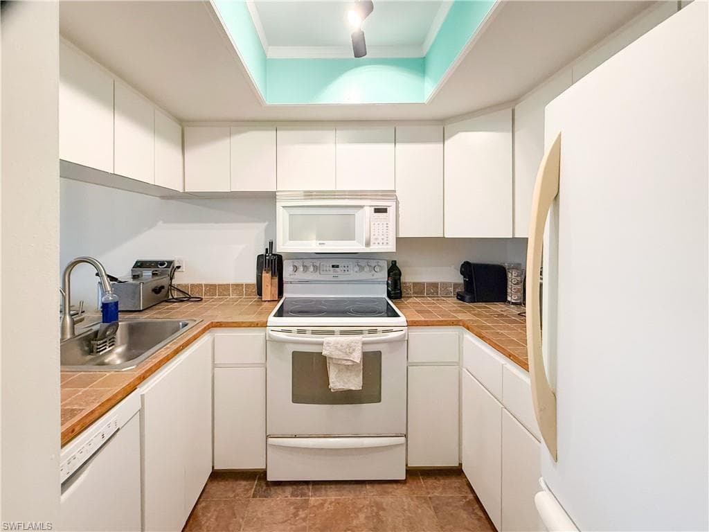 370 Townhouse LN 66-24