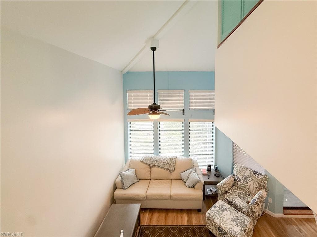 370 Townhouse LN 66-40