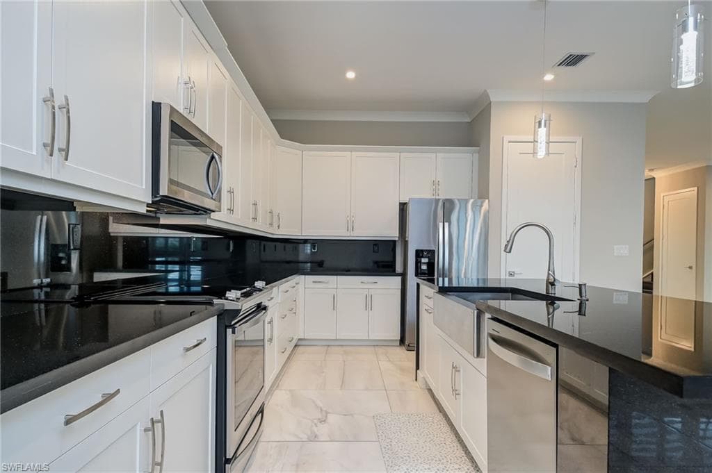 4779 Corrado AVE-4