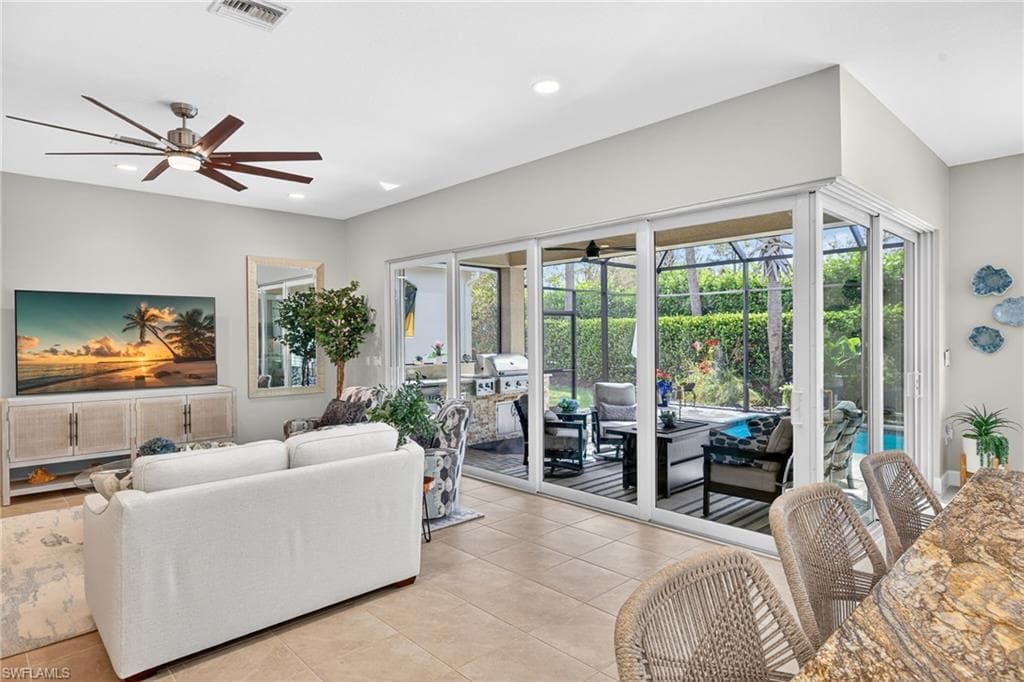28474 Capraia DR-12