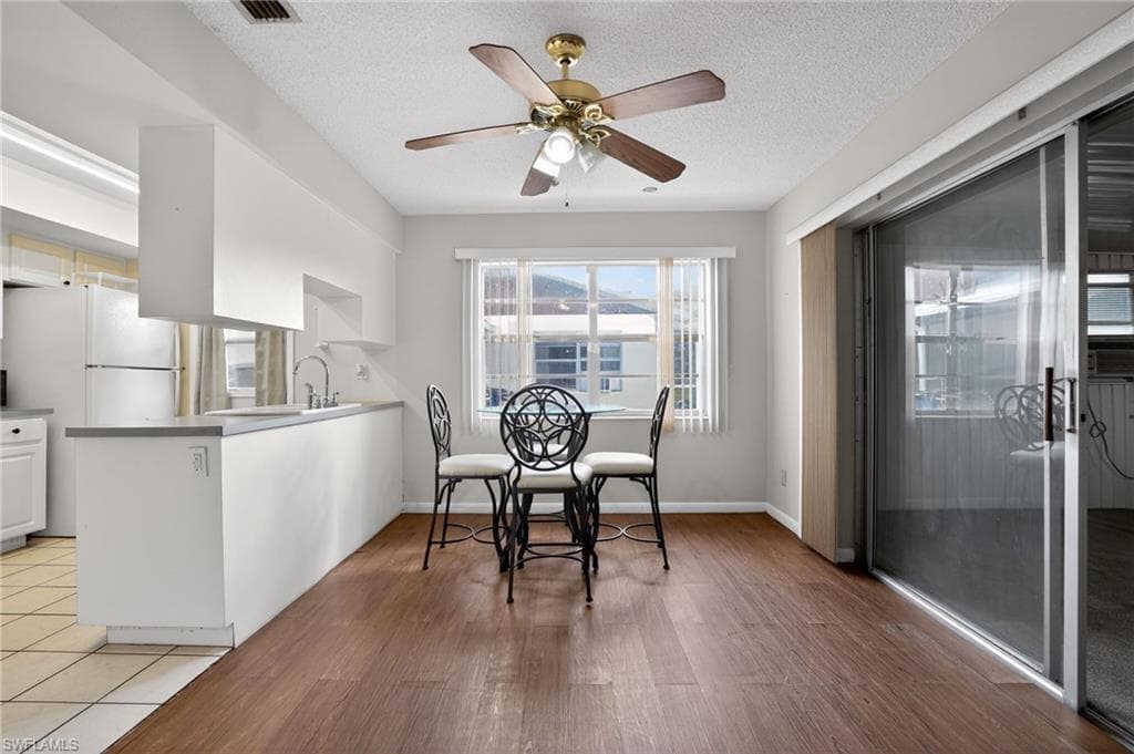 2312 Orange ST-11