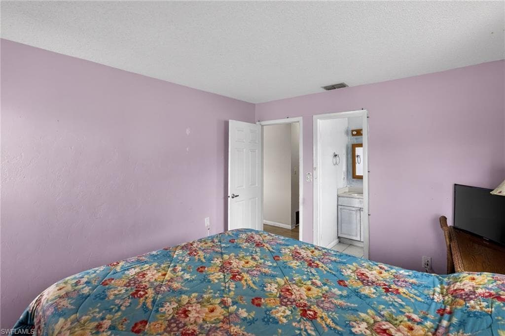 2312 Orange ST-17