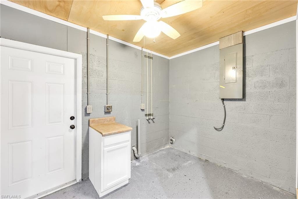 1391 Sourwood CT-21