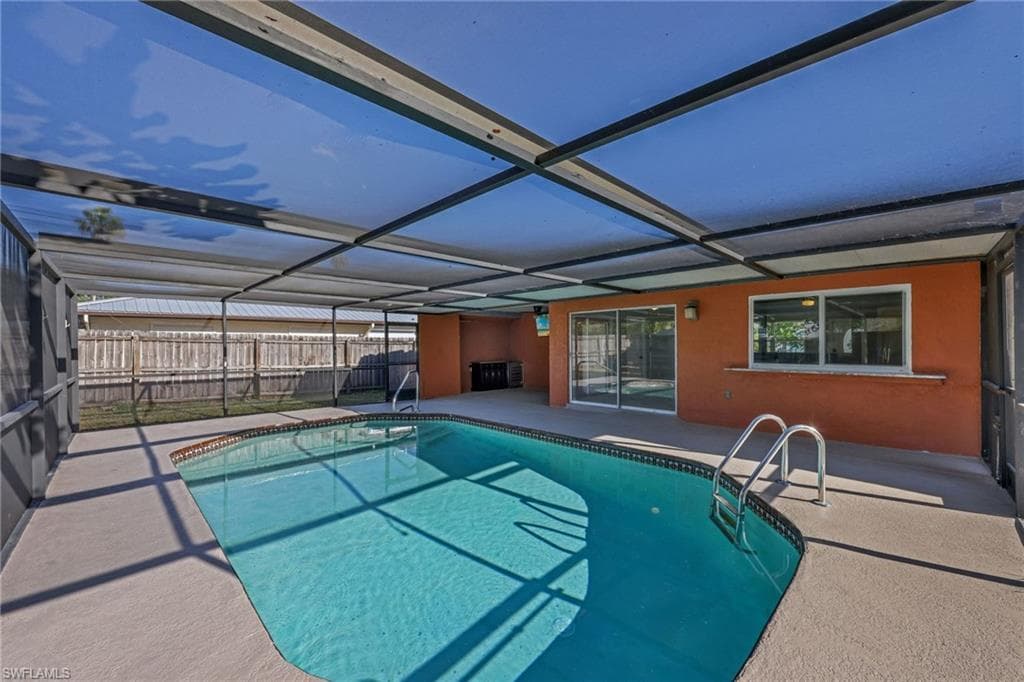 1391 Sourwood CT-24