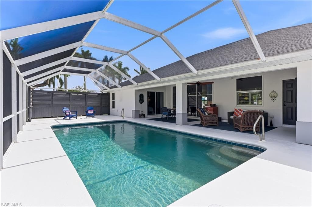 1377 Coconut DR-41