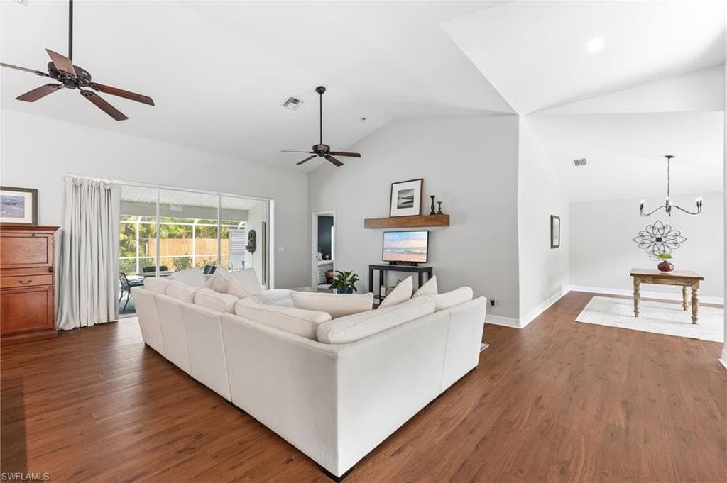 1377 Coconut DR-12