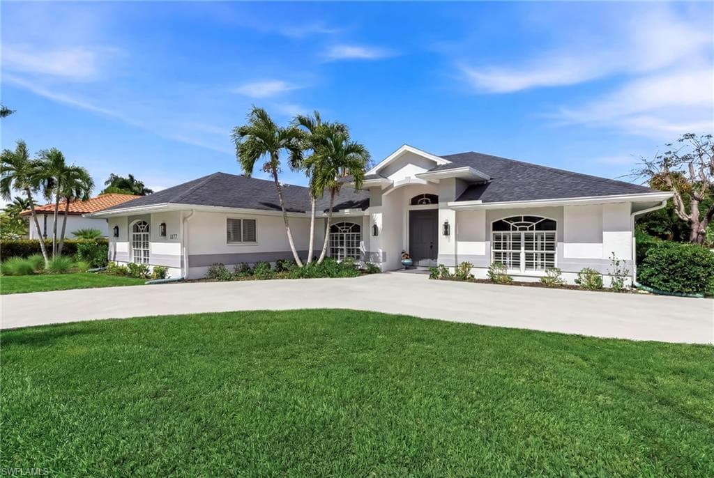 1377 Coconut DR-46