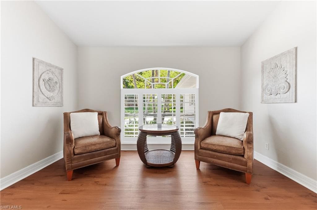 1377 Coconut DR-15