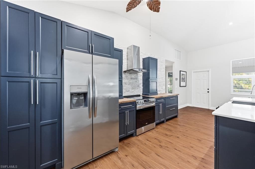 1377 Coconut DR-6