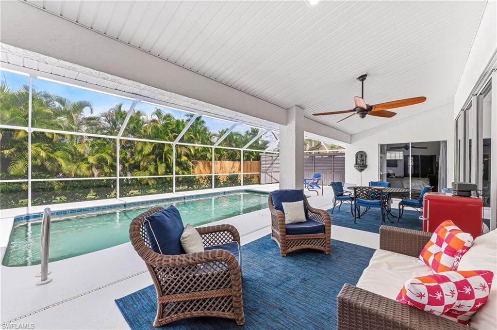 1377 Coconut DR-40