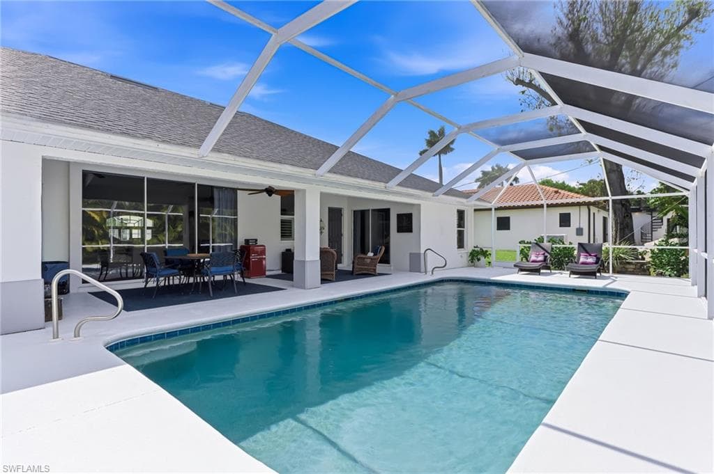 1377 Coconut DR-39