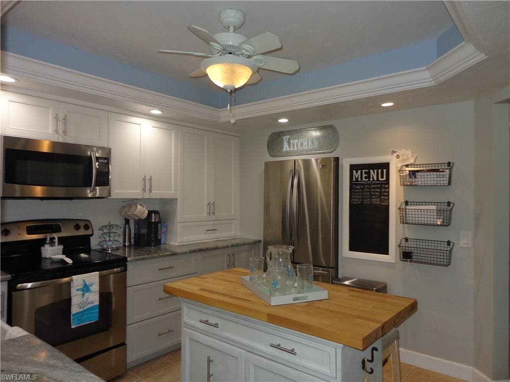 3390 N Key DR 2-15