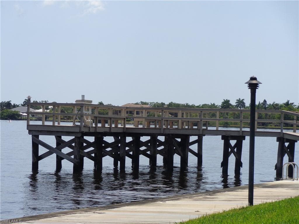 3390 N Key DR 2-2