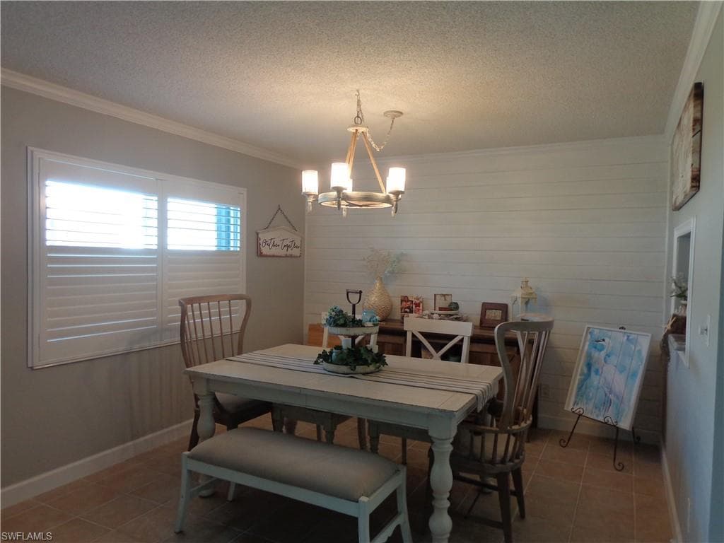 3390 N Key DR 2-14