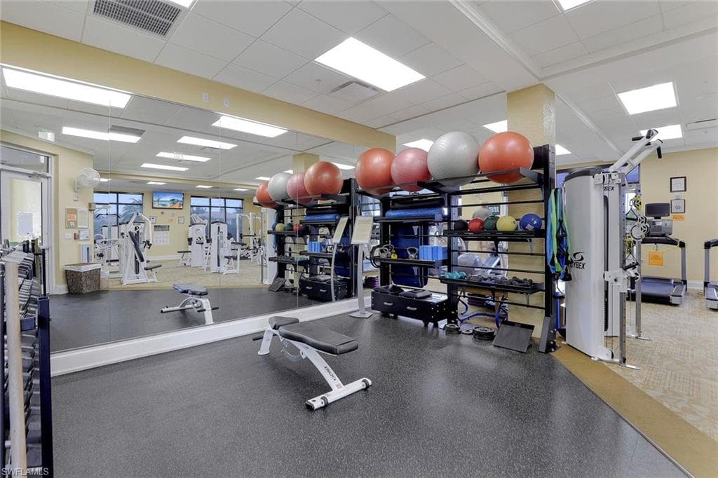 4843 Hampshire CT 105-37