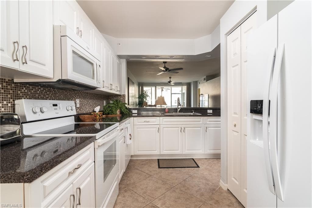 2585 Old Groves RD L102-7