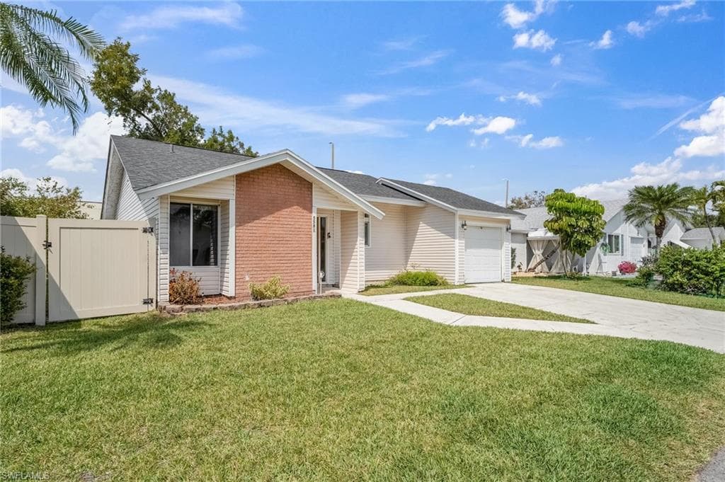 5581 Longleaf DR-28