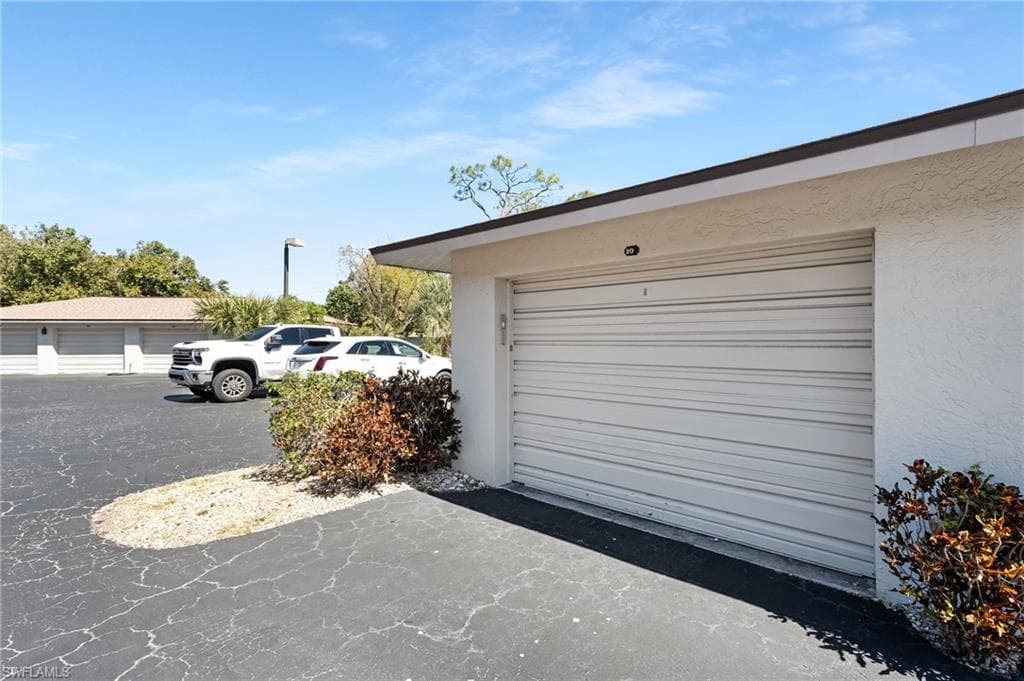 12498 Riverside DR 205-45
