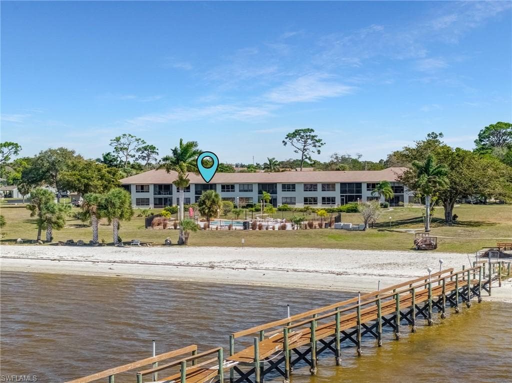 12498 Riverside DR 205-44