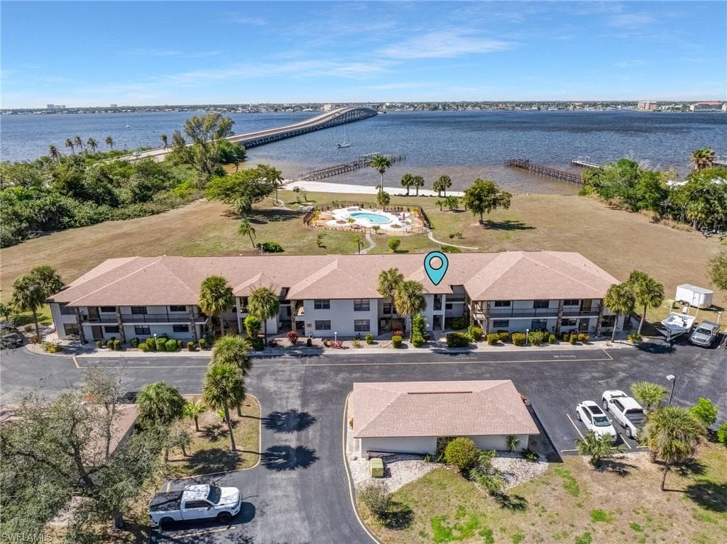 12498 Riverside DR 205-39