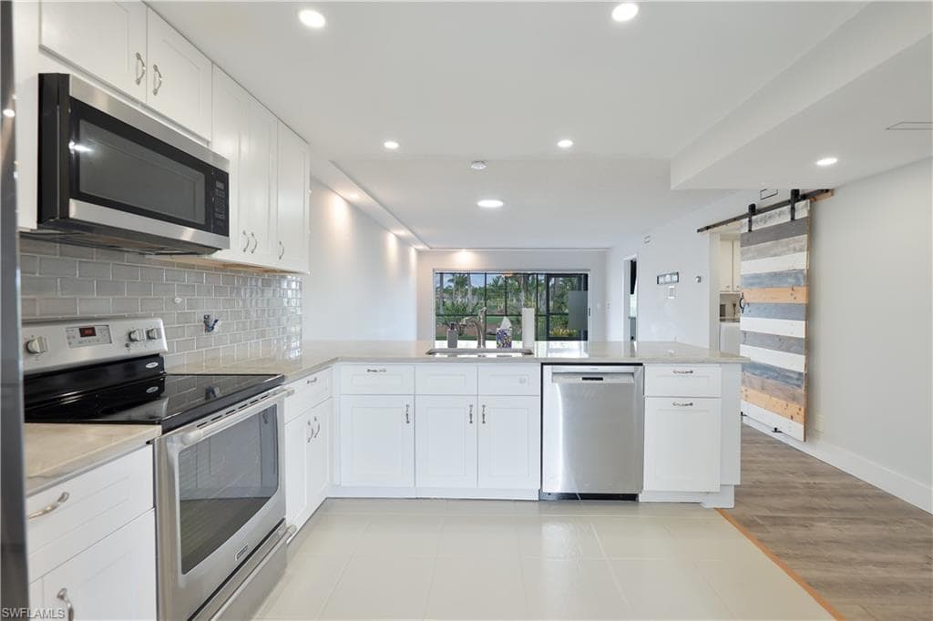 123 Palm DR 2865-12