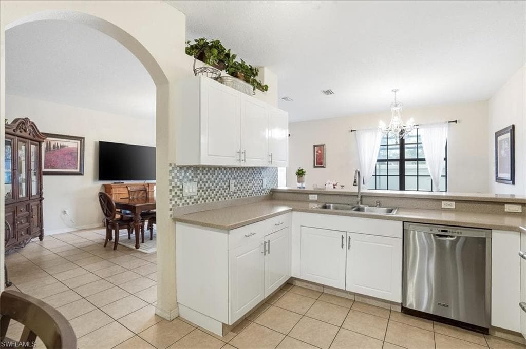 7576 Bristol CIR-10