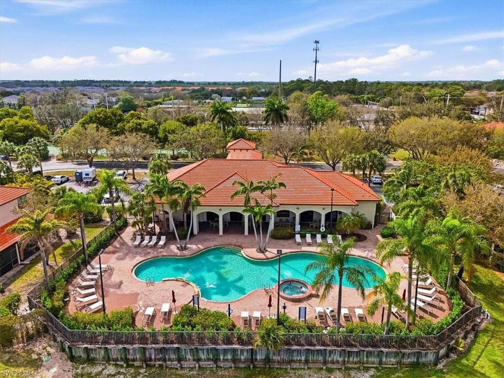 7576 Bristol CIR-28