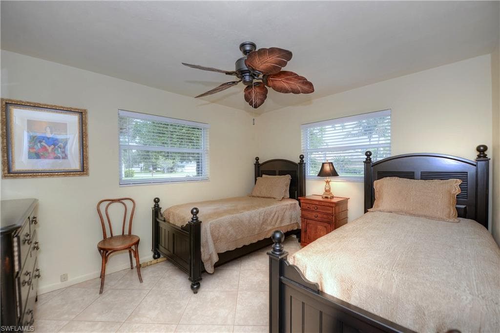 5652 Eichen CIR E-7
