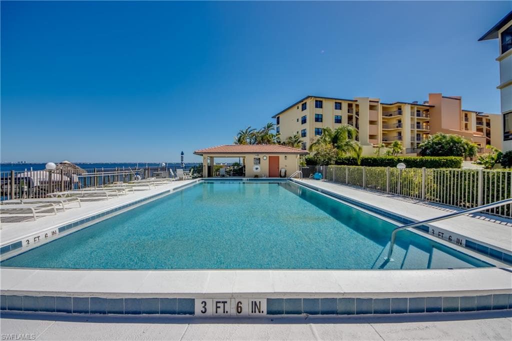 4013 SE 20th PL 505-5
