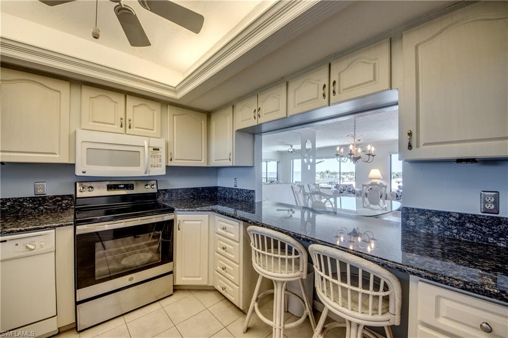 4013 SE 20th PL 505-12
