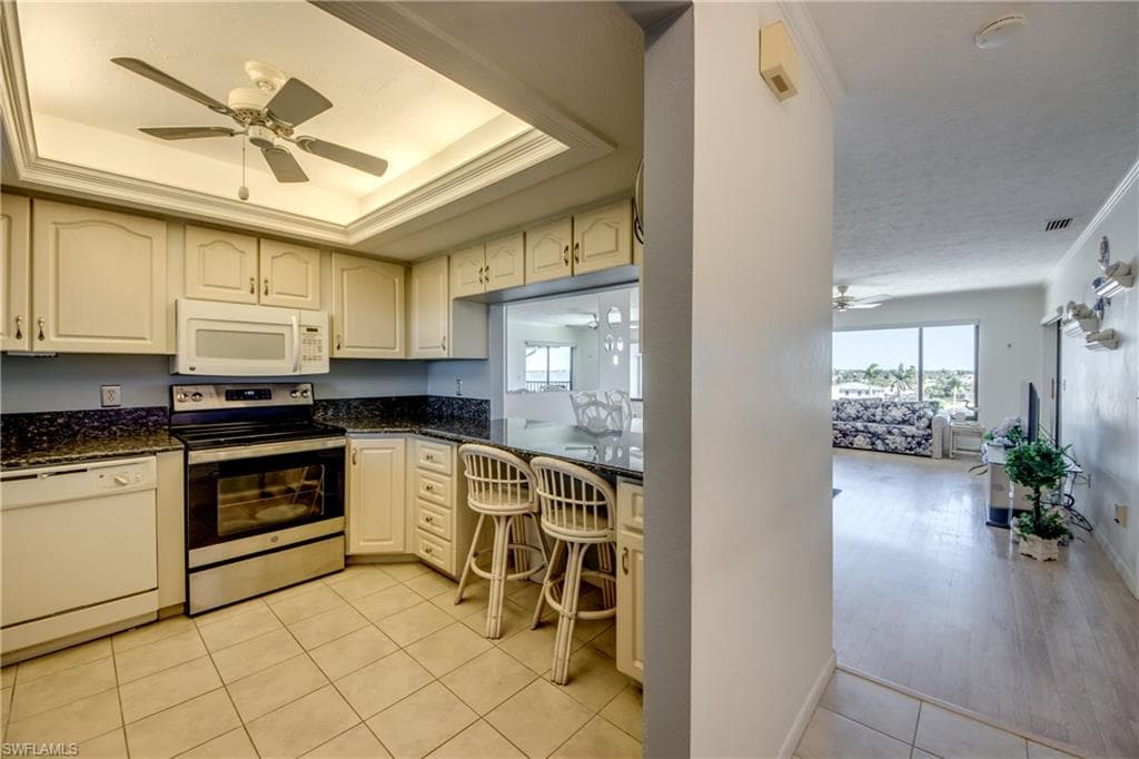 4013 SE 20th PL 505-8