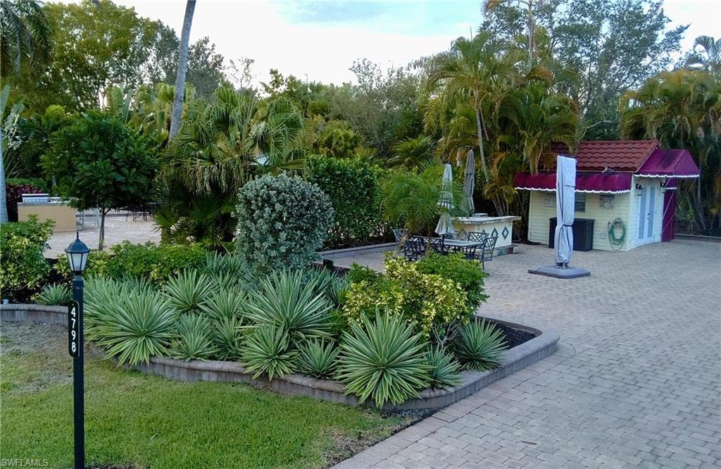 4798 Southern Breeze DR-3