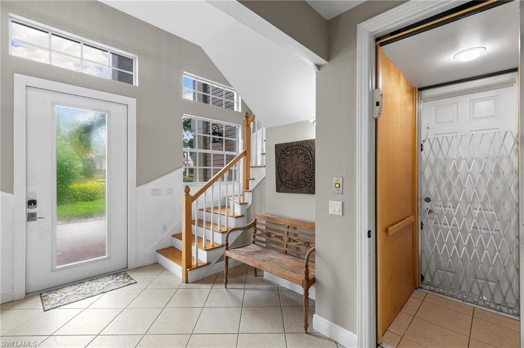 1927 Sheffield AVE-1