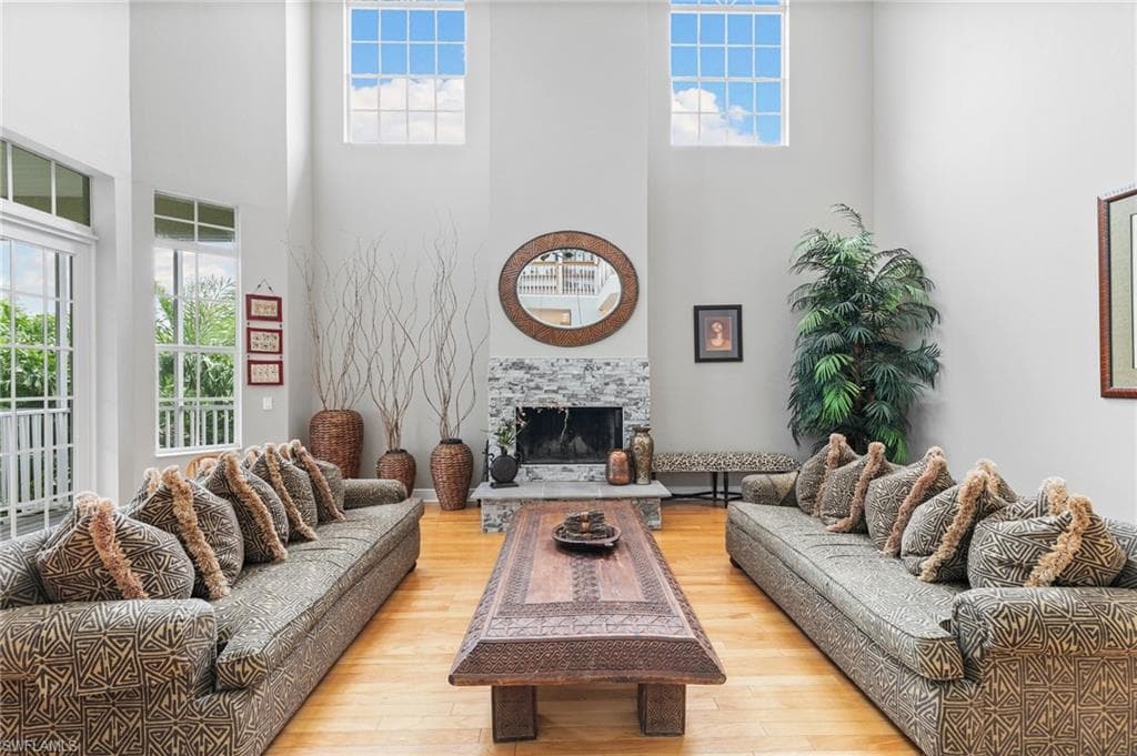 1927 Sheffield AVE-21