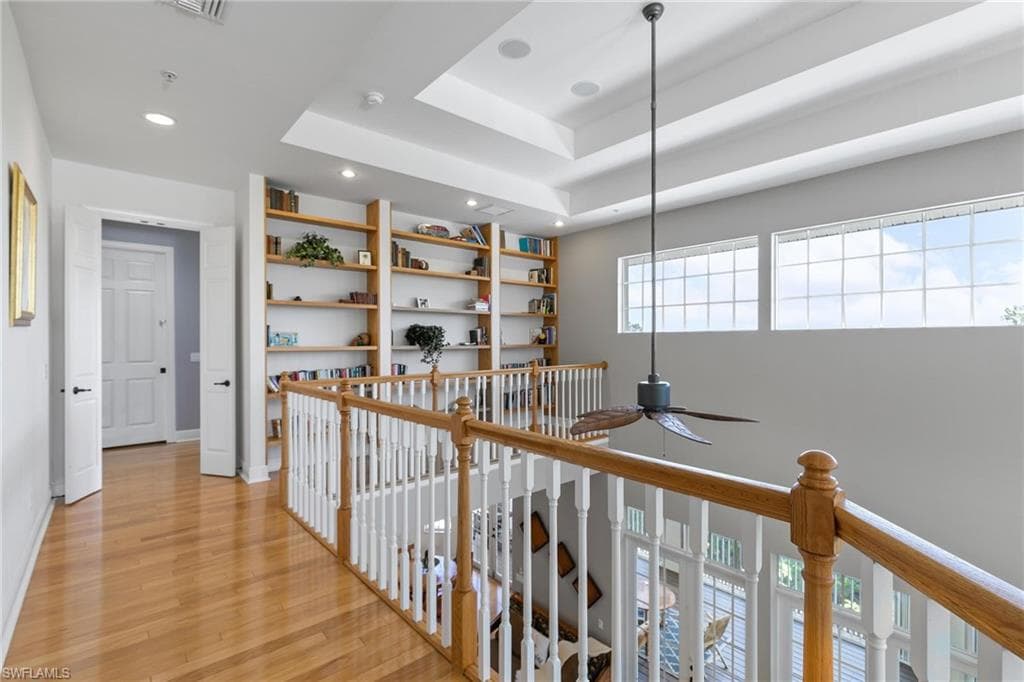 1927 Sheffield AVE-30