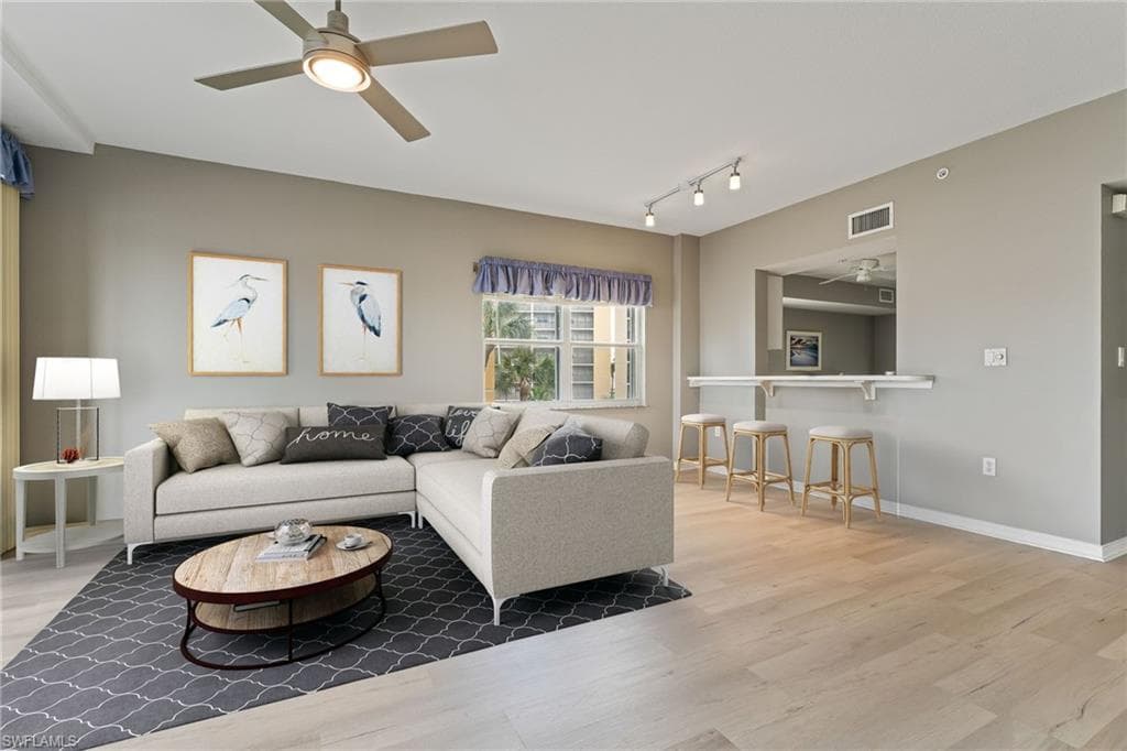 4481 Bay Beach LN 224-4