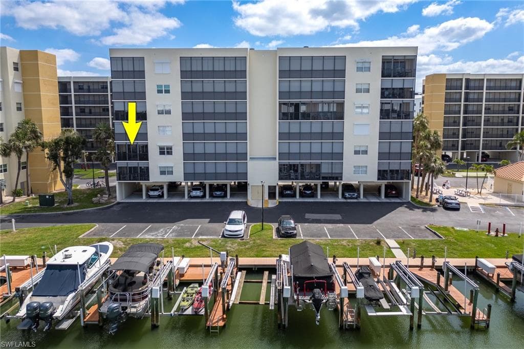 4481 Bay Beach LN 224-30