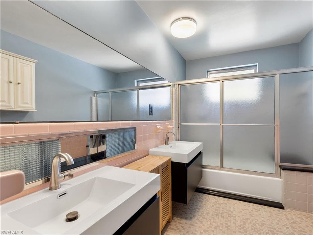 3517 Stuart CT-25
