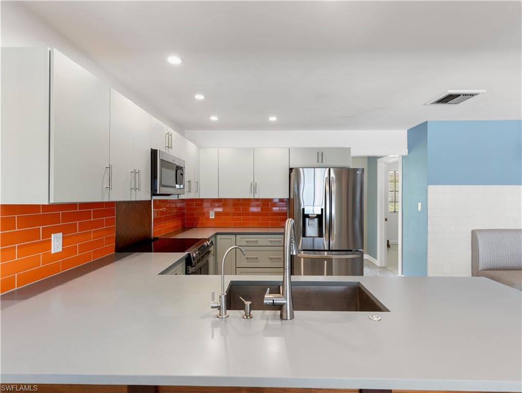 3517 Stuart CT-6