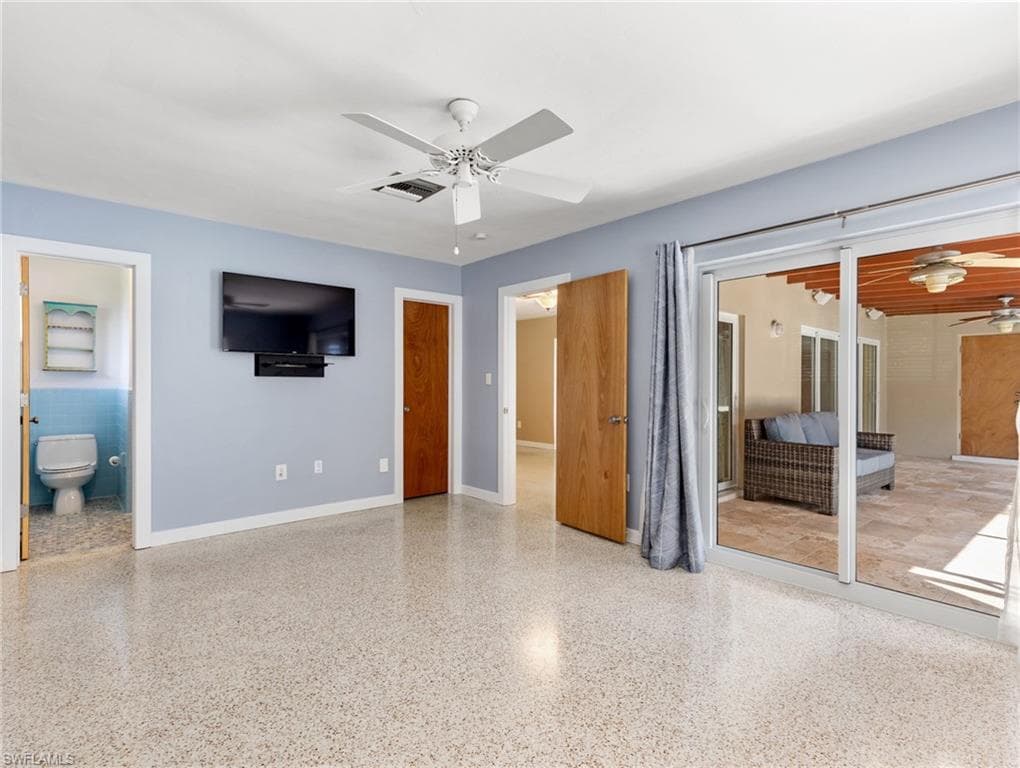 3517 Stuart CT-18
