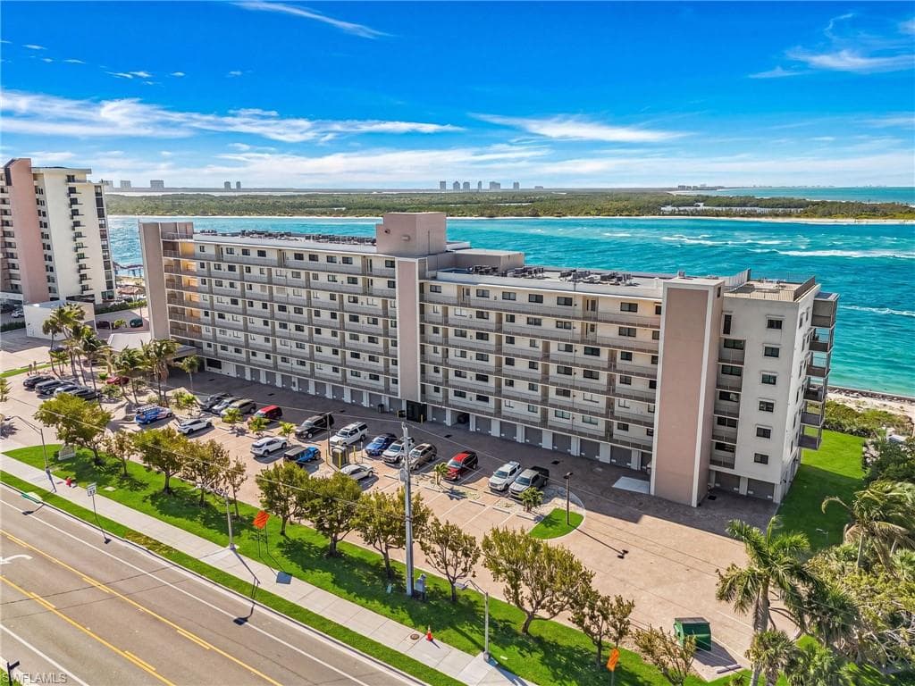 8350 Estero BLVD 322-26