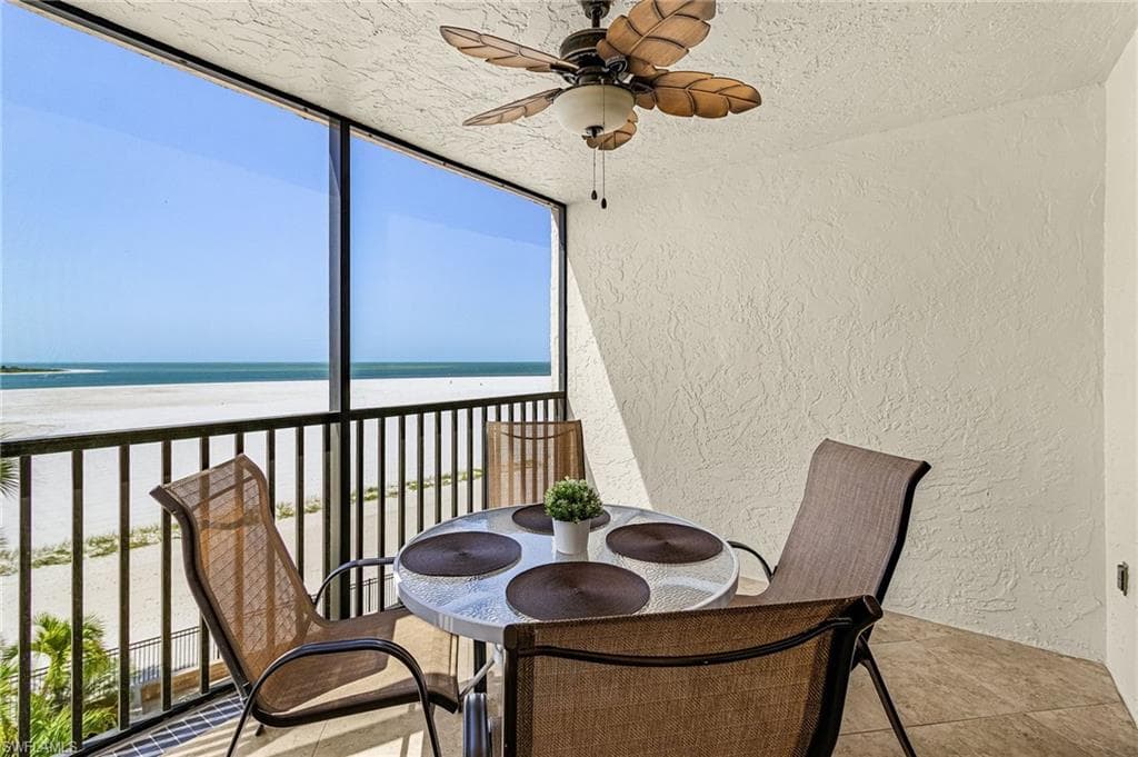8350 Estero BLVD 322-17